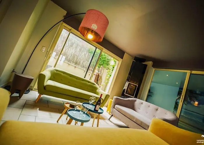 Maison Piscine Interieure Et Garage *